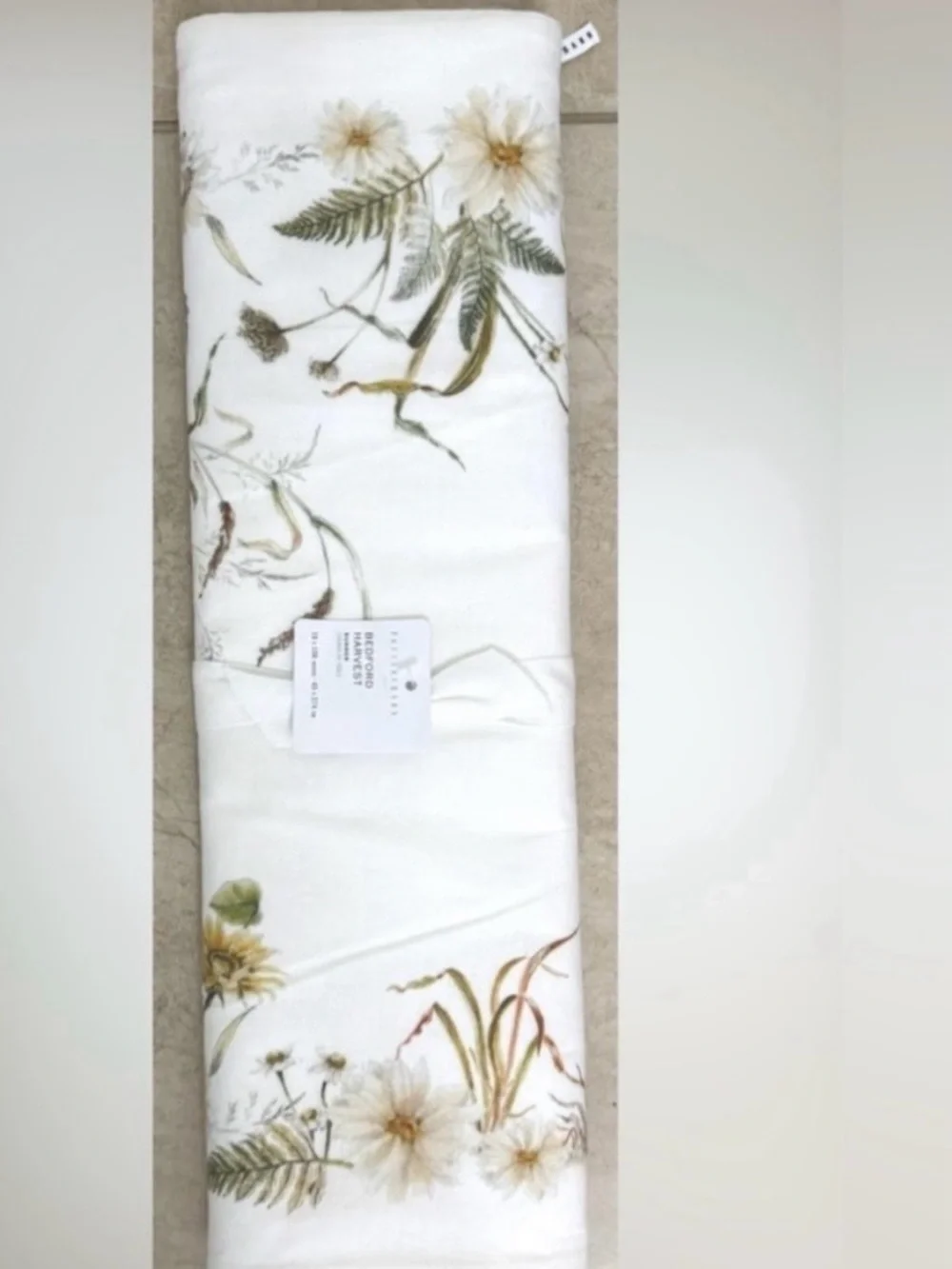 Pottery Barn Bedford Harvest Cotton/Linen Table Runner